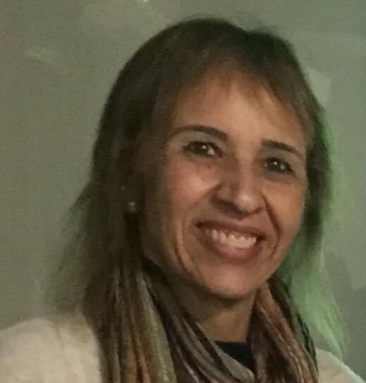 Cintia De Oliveira Medeiros